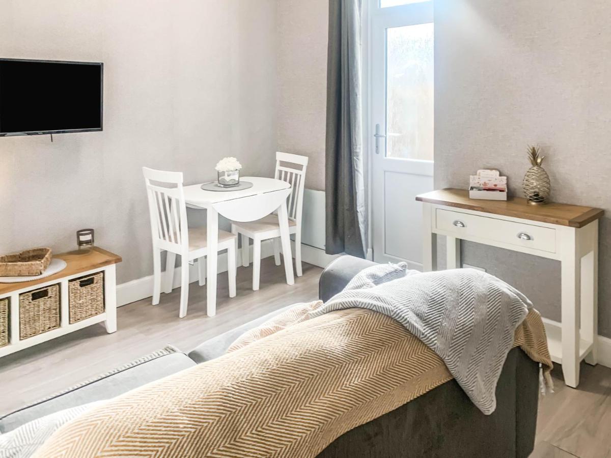 The Rosebery Retreat By The Castle 1-Bed Apartment Inverness Dış mekan fotoğraf