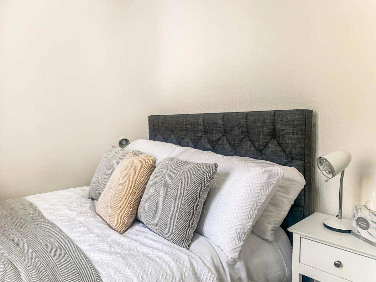 The Rosebery Retreat By The Castle 1-Bed Apartment Inverness Dış mekan fotoğraf