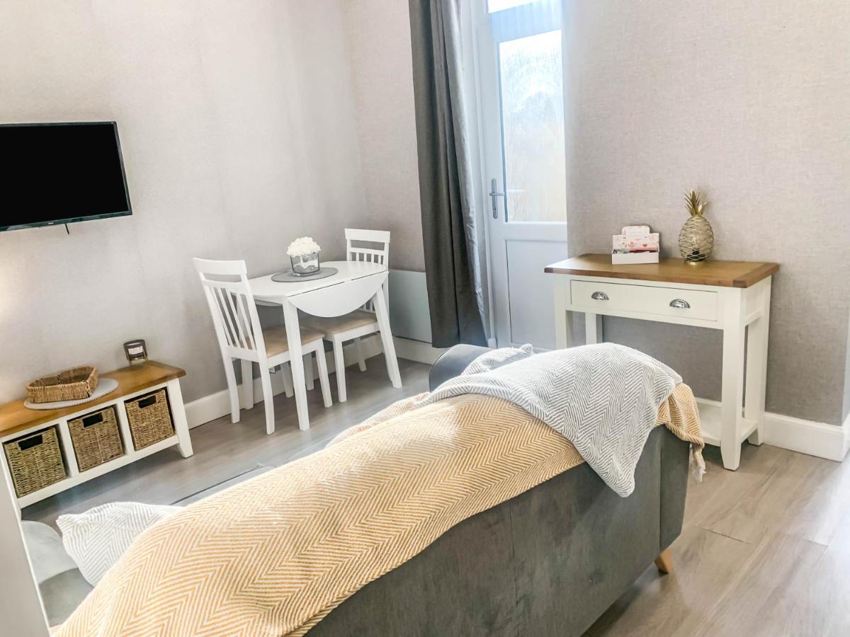 The Rosebery Retreat By The Castle 1-Bed Apartment Inverness Dış mekan fotoğraf