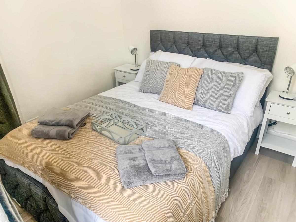 The Rosebery Retreat By The Castle 1-Bed Apartment Inverness Dış mekan fotoğraf
