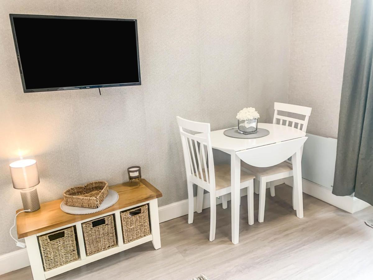 The Rosebery Retreat By The Castle 1-Bed Apartment Inverness Dış mekan fotoğraf