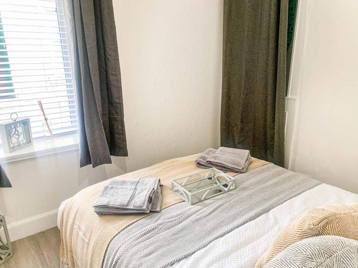 The Rosebery Retreat By The Castle 1-Bed Apartment Inverness Dış mekan fotoğraf